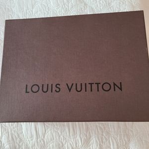 Louis VUITTON box